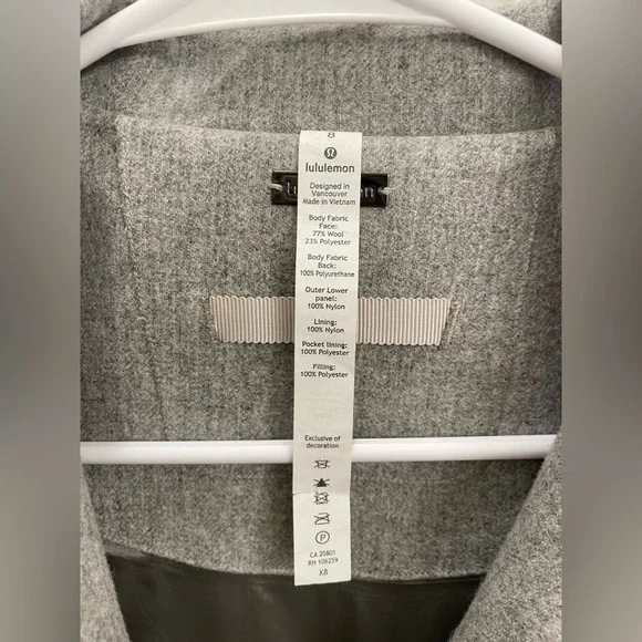 Lululemon Roam Far Wool Coat. Gray. Size 8. - Picture 9 of 9